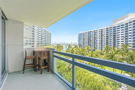 1500 Bay Rd