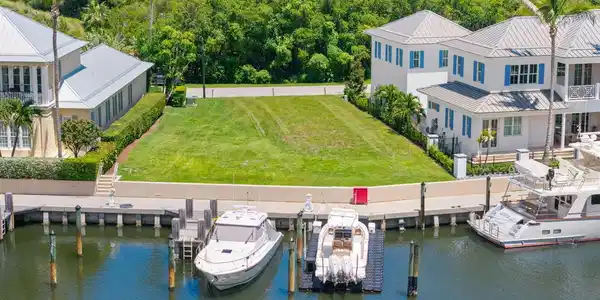 Image 4: 7-web-or-mls-2915 E Marsh Island Dr - 7