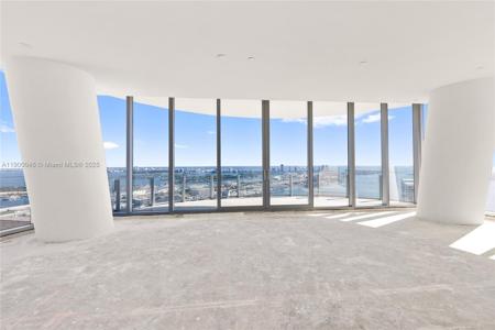 300 Biscayne Boulevard Way