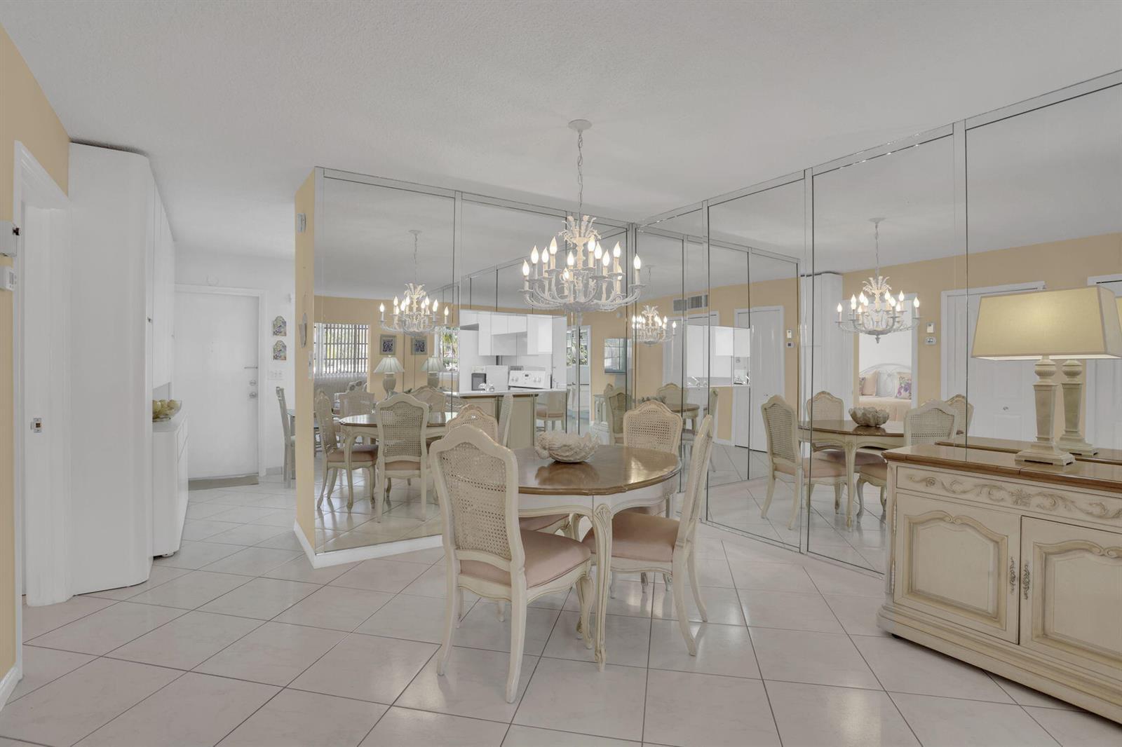 Image 3: Formal Dining
