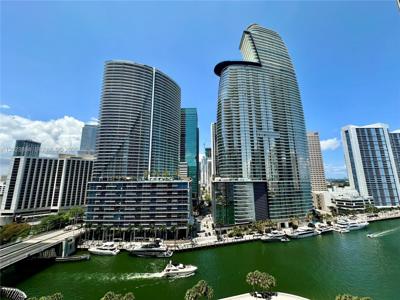 475 Brickell Avenue