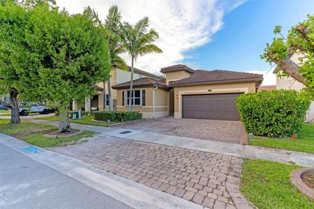 11833 SW 250th Ter
