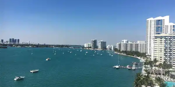 1000 West Ave