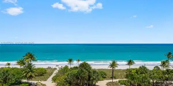 9999 Collins Ave