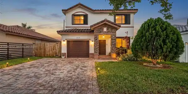 13319 SW 268th Ter