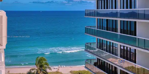 9499 Collins Ave