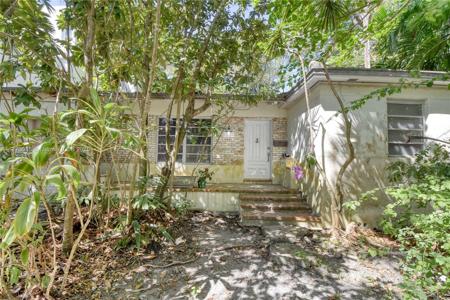 4031 Ventura Ave