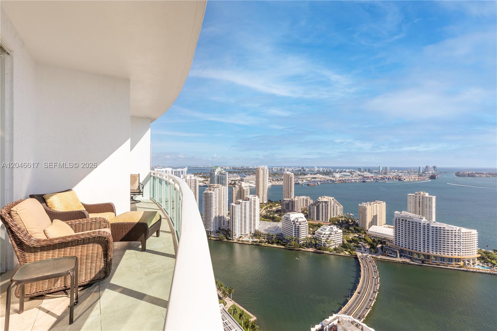Image 4: Actual photo from balcony