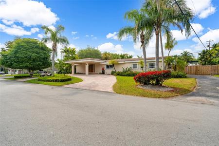 6400 Marlin Dr