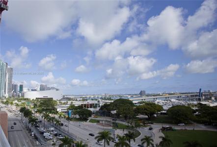 244 Biscayne Blvd