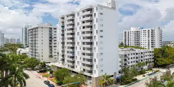 1331 Lincoln Rd
