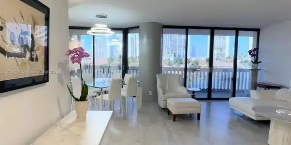1000 Island Blvd Unit 507