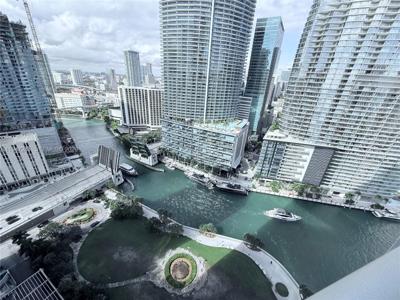 465 Brickell Ave