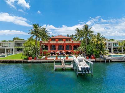 230 Harbor Drive