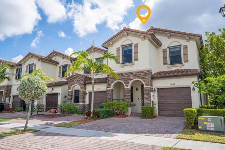 25079 SW 114th Ct