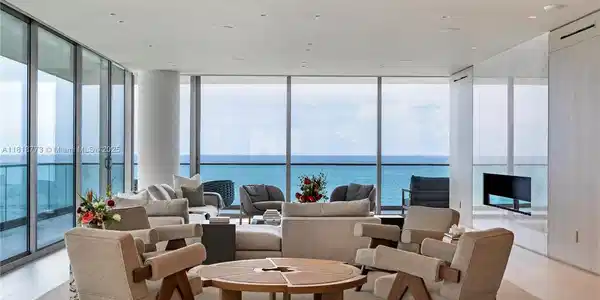 10203 Collins Ave