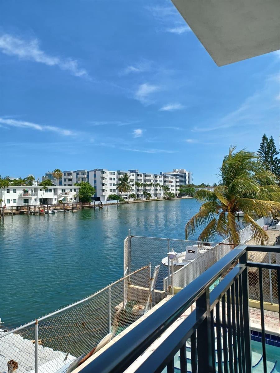 Image 3: BALCONY VIEW 2