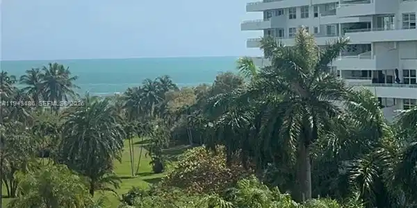 155 Ocean Lane Dr
