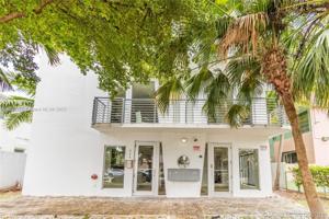 945 Michigan Ave Unit 6