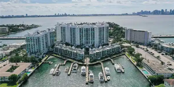 7910 Harbor Island Dr