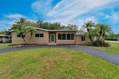17000 SW 89th Ct
