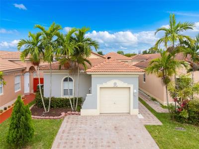 3714 NE 22nd Pl