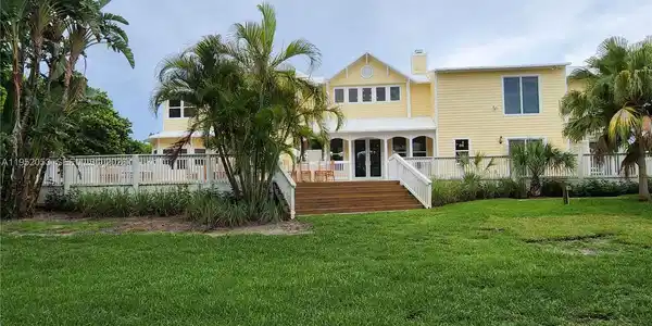 3601 N Highway A1a