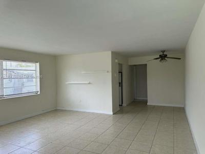 11925 NE 19th Dr