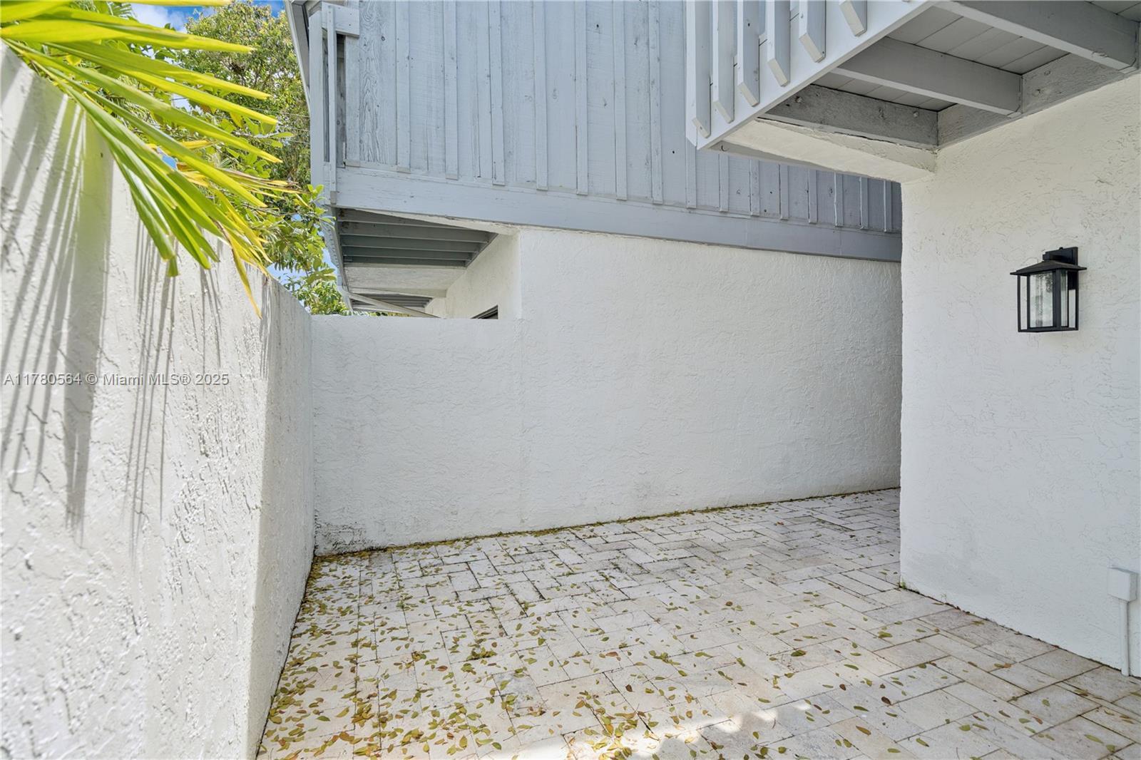 Image 2: Front Entry Porch