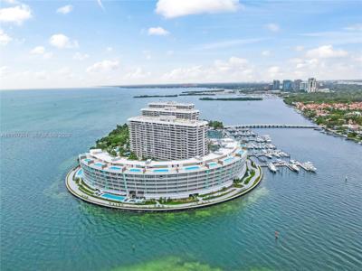 3 Grove Isle Dr