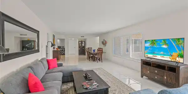 1151 N Fort Lauderdale Beach