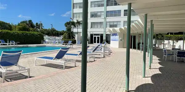 2150 Sans Souci Blvd
