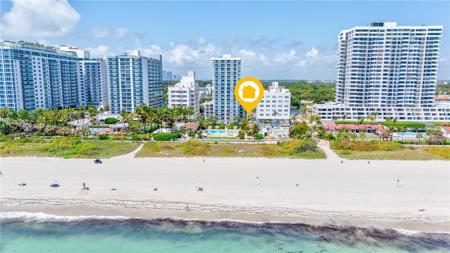 2457 Collins Ave
