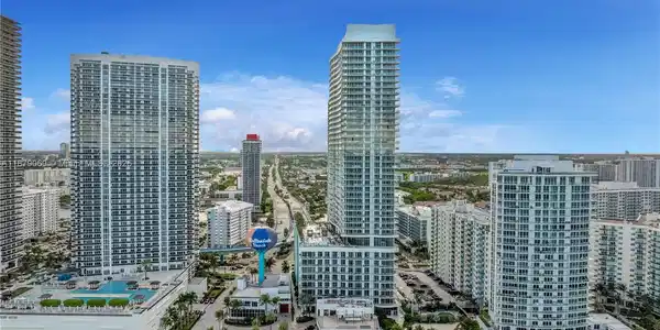 4111 S Ocean Dr