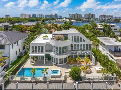 1319 Seminole Dr