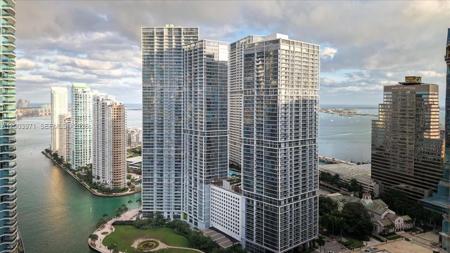 465 Brickell Ave