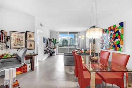 888 Brickell Key Dr