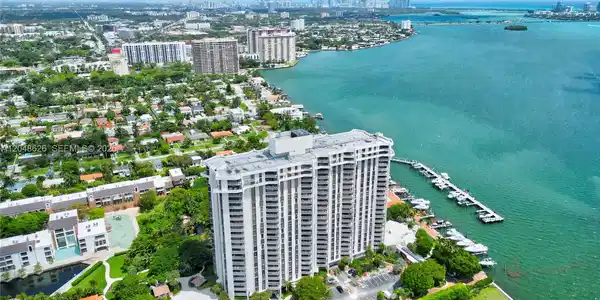 4000 Towerside Ter