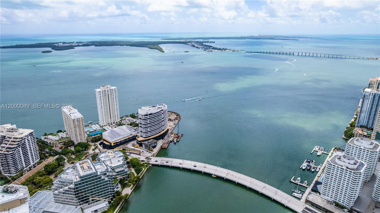 Image 1: Key biscayne and Brickell Key Island