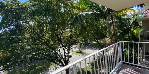 1805 Sans Souci Blvd