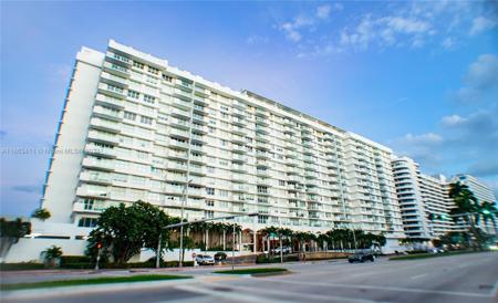5601 Collins Ave