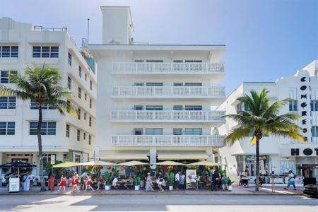 1024 Ocean Dr