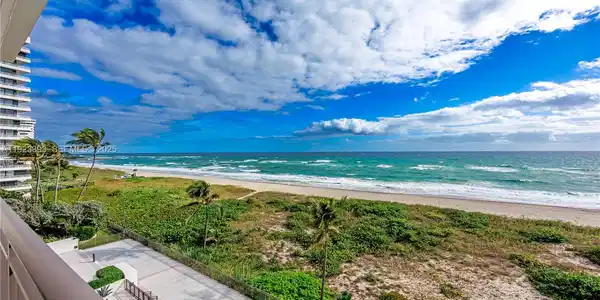 1800 S Ocean Blvd