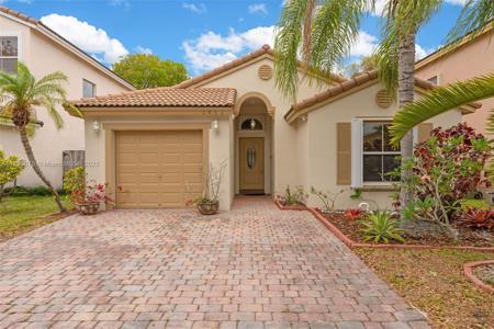 1931 SE 14th Ct