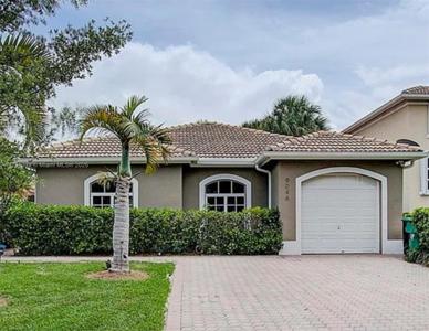 9046 SW 160 ter