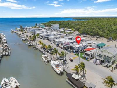 325 Calusa St #312