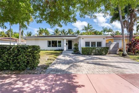 840 N Shore Dr