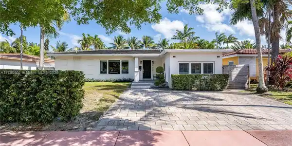 840 N Shore Dr