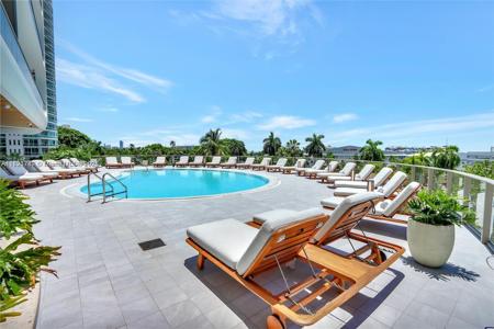 2655 S Bayshore Dr