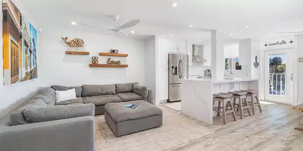 108 Paradise Harbour